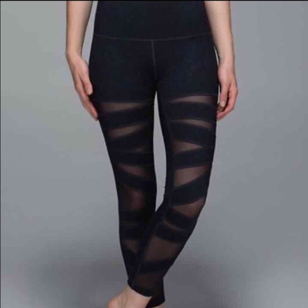 Lulemon Tech Mesh Leggings - Desert Snake